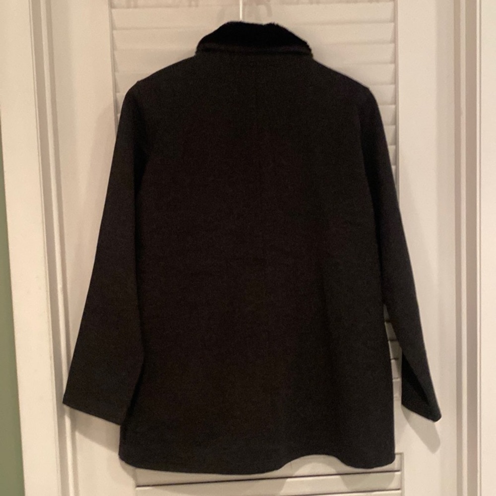 Jacket - Picture 4 of 5